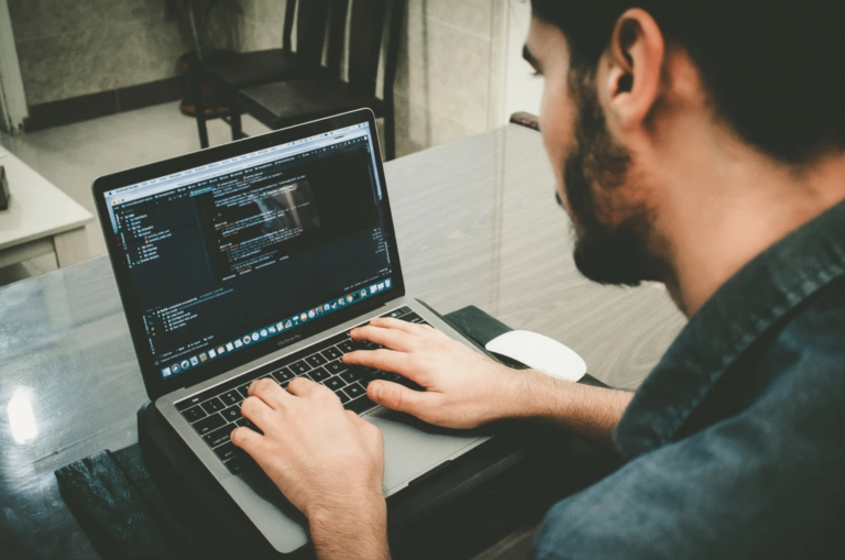 4 Ways Ecommerce API Documentation Drives Greater User Adoption and Revenue